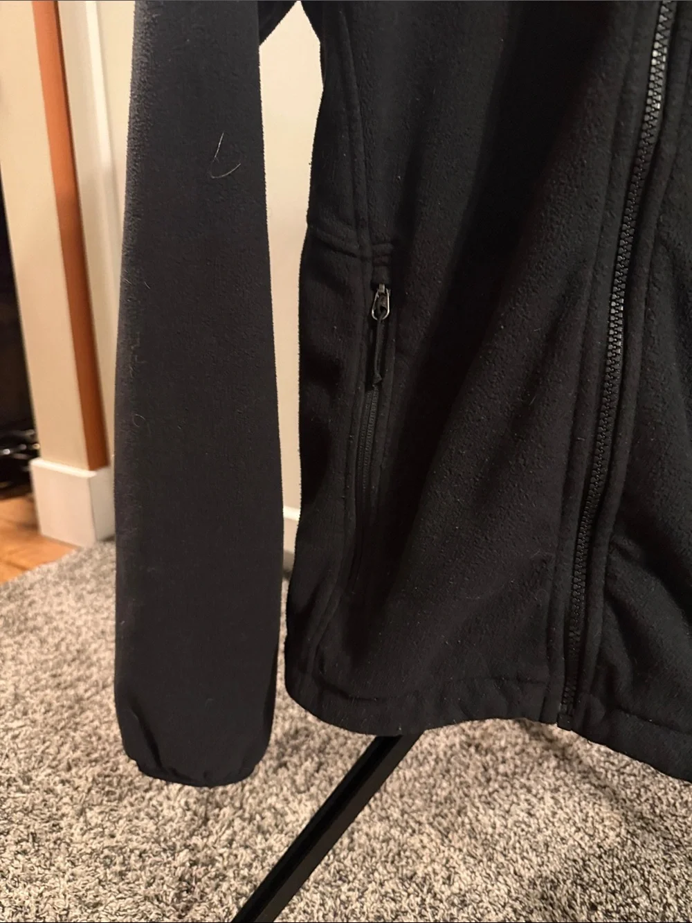 The North Face Men’s Black Full Zip Fleece Jacket Medium